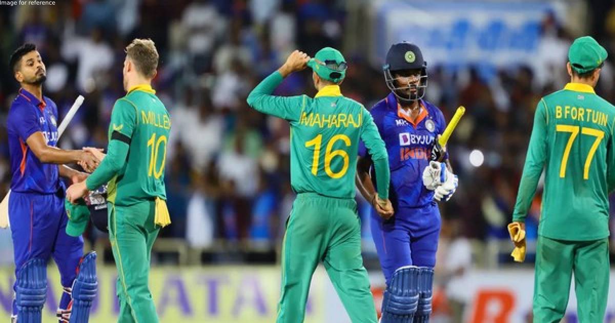 India vs SA, 3rd ODI: Toss delayed due to wet outfield in series decider